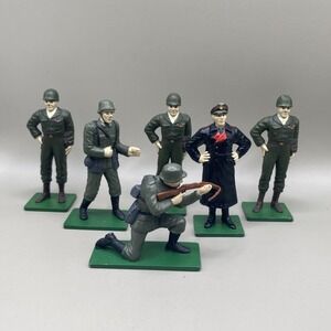 Lot of 6 Vintage Blue Box Metal WWII World War Army Soldiers Men‎ Figures